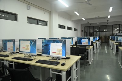 深耕土木工程领域，专业教育信息咨询服务助力学子成长